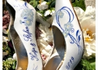 www.webparadise.com     FineART & BodyART     by Christine Dumbsky : personalisierte Brautschuhe, individuell bemalte Schuhe, Motorsport, Formel 1, Best Airbrush, Herrenschuhe, Kinderschuhe, Blumenmädchenschuhe, Trauzeugenschuhe, musikschuhe, musikerschuhe, schuhe für musiker, uv-farbenschuhe,schuhe uv leuchtend bemalt,  handbemalt, individualisiert, individualisierte Airbrush Gestaltung, Fahrradschuhe, bike shoes, Fahrradschuhbemalung, Turnschuhe, Sneakers, Damenschuhe, Brautschuhe, Fahrradschuhe bemalen lassen, Sportshoes, sportschuhe, Fussballschuhe, Chucks, Lederbemalung, Lederjacke, Lederjacken, Airbrush, Bühnenkleidung, Bühnenschuhe, Jacken airbrushen lassen, Jeansjacken bemalen lassen, Auftrittskleidung, Auftrittsschuhe, shoe painting messekleidung, messeschuhe, stageshoes, stage shoes, performance schuhe, Kleidung, Textilien, personalisiert, individuell, individualisierte Airbrush Gestaltung, bemalte Herrenschuhe, Turnschuhe bemalt, extravagante schuhbemalung, besondere schuhe, schubemalungen exklusiv, schuhairbrush, shoe-airbrush, shoeairbrush, Lederkutten Bemalung, pumps, chucks, handbemalte, Malerei auf Leder, Satin, Lederimitat, Synthetik, Syntetik, synthetic, sneakers, highheels, high heels, peeptoes, peptoes, peptos, Individuelle Hochzeitsschuhe, bemalte Brautschuhe, Unikat Schuhe, handbemalte Lederkleidung, Hemden, Jeankleidung, Anzüge, Brautschuhe gestalten lassen, painted leather jackets, Schuh-Bemalung, Designs auf Lederjacken, Leder-Painting