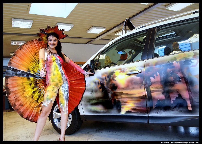bodypainting-bodypaint-cartattoo-autobemalung-live-subaru-fahrzeug-messe-dumbsky-1
